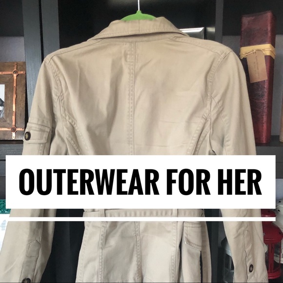 Outerwear in sizes small | medium | 4. - Picture 1 of 1